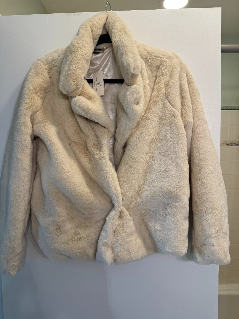 NWT Windsor Ivory Faux Fur Plush Jacket Coat